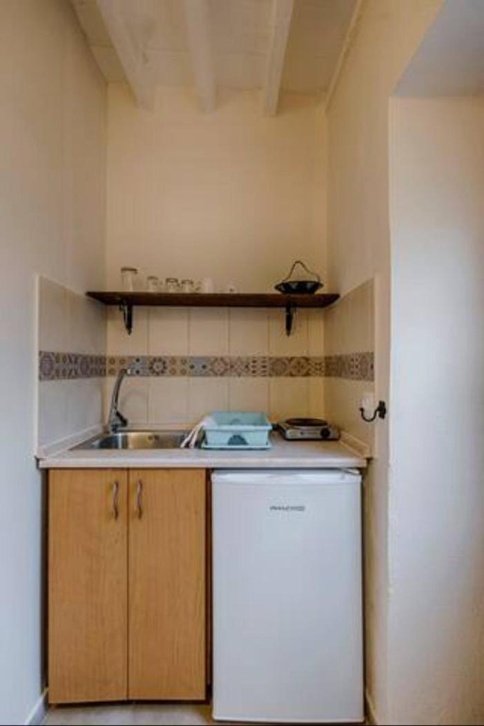 Kristina'S Apartments Rhodes City Extérieur photo